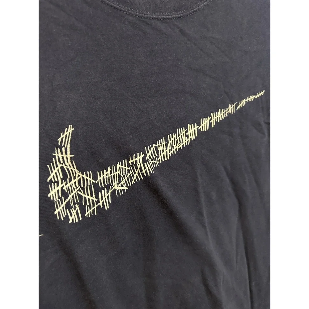 Nike Graphic T-Shirt Swoosh Logo‎ Regular Fit XXL